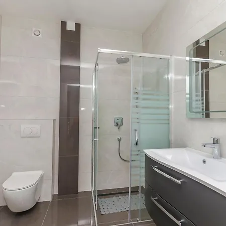 Adriatic Apartamento *